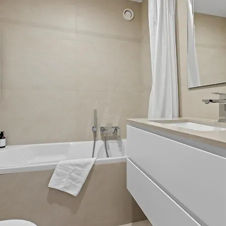 Rénové, Calme Et Cozy * Crans-Montana